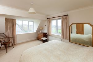 6 Deweys Place_Main Bedroom - click for photo gallery